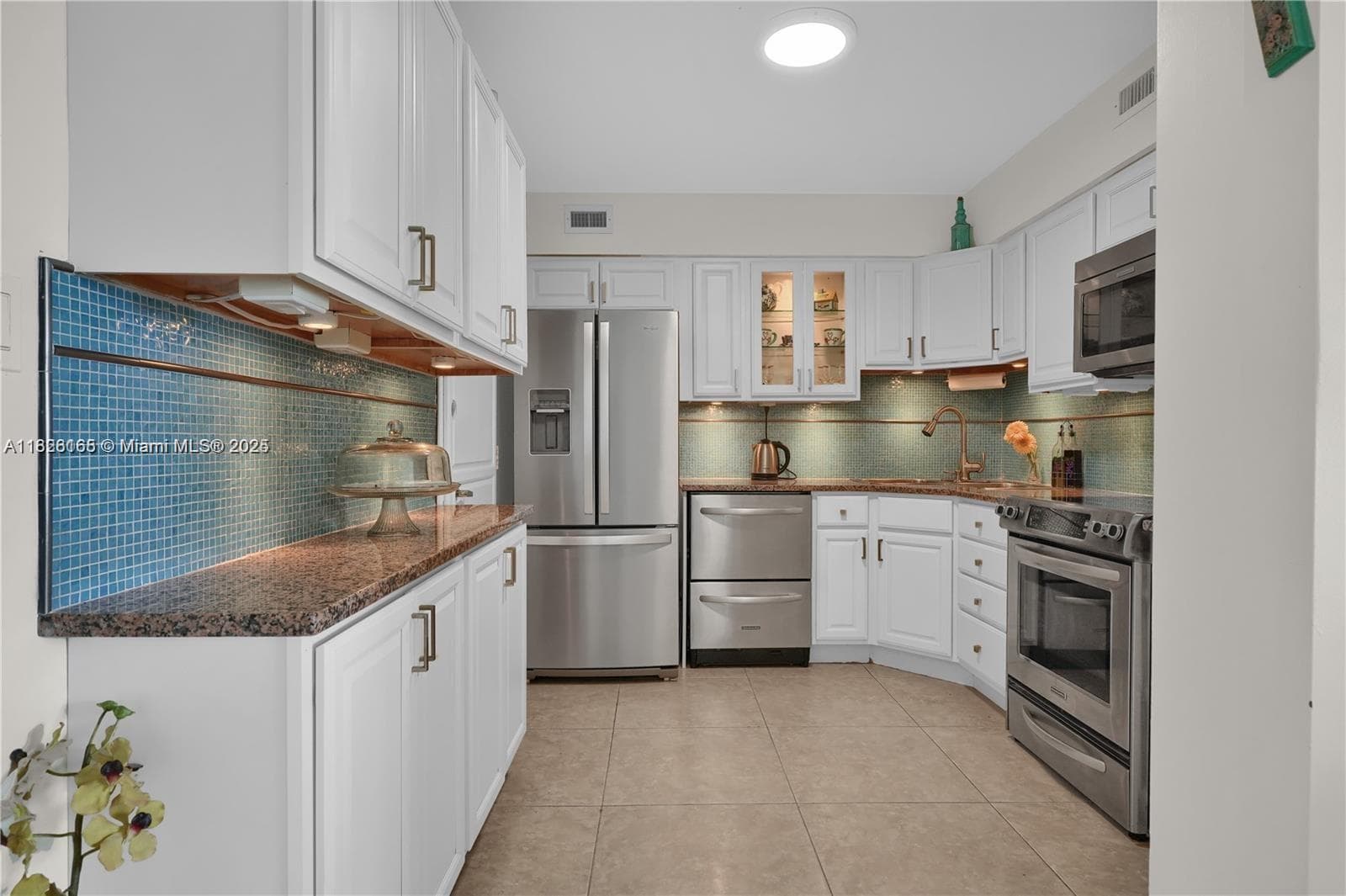 5151 Collins Ave # 535, Miami Beach FL 33140 — 10