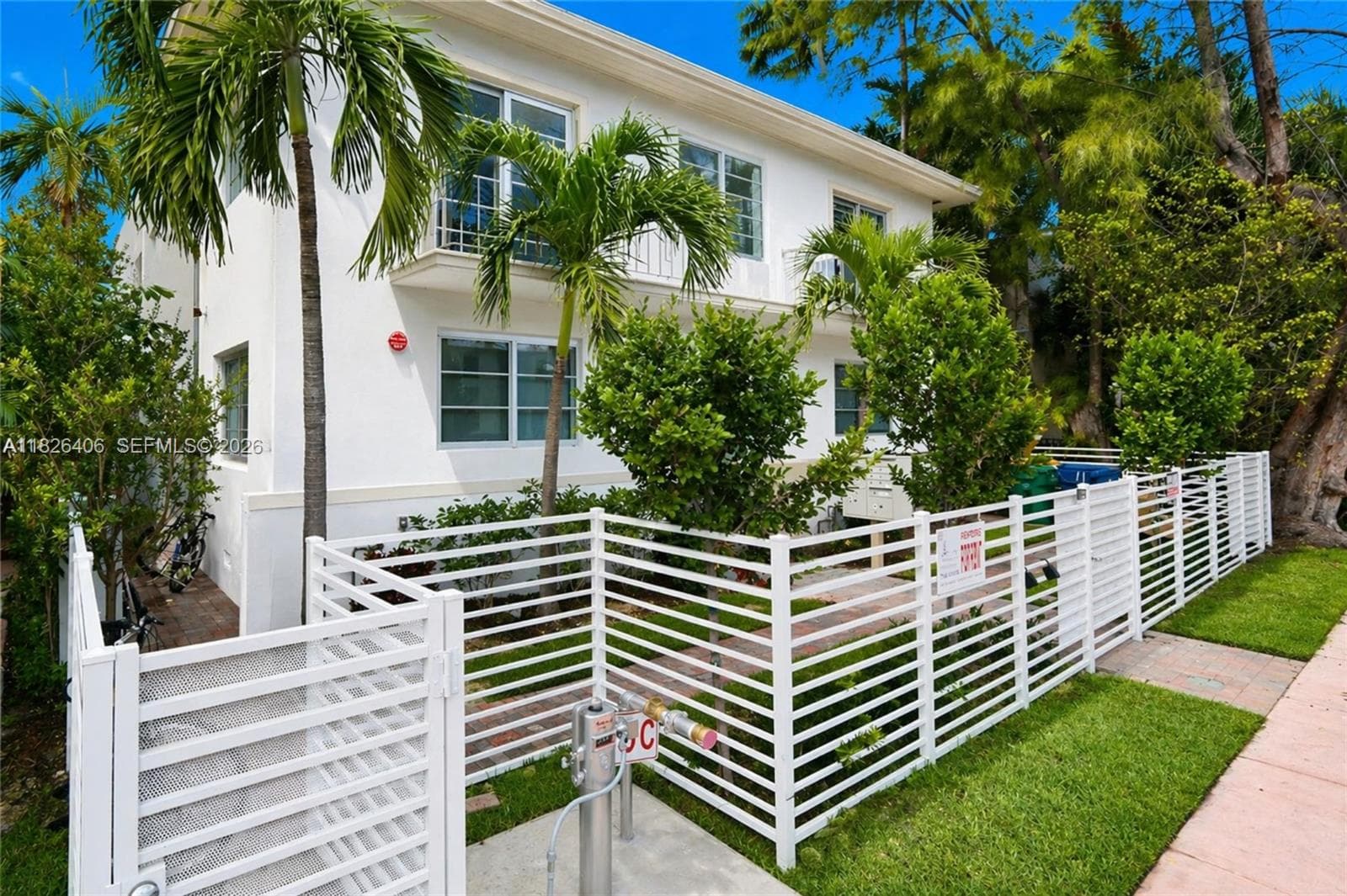1560 Meridian Ave # 206, Miami Beach FL 33139 — 9