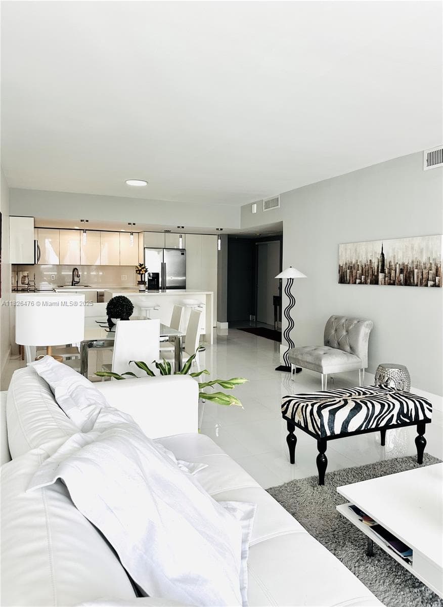 19390 Collins Ave # 911, Sunny Isles Beach FL 33160 — 6