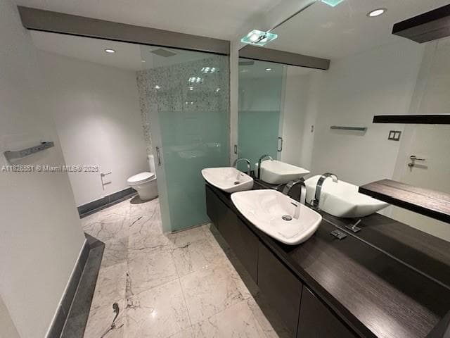 200 Biscayne Boulevard Way # 701, Miami FL 33131 — 12
