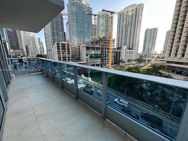 200 Biscayne Boulevard Way # 701, Miami FL 33131 — 1