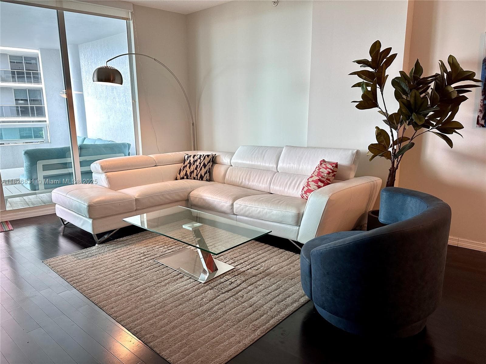 1800 N Bayshore Dr # 511, Miami FL 33132 — 6