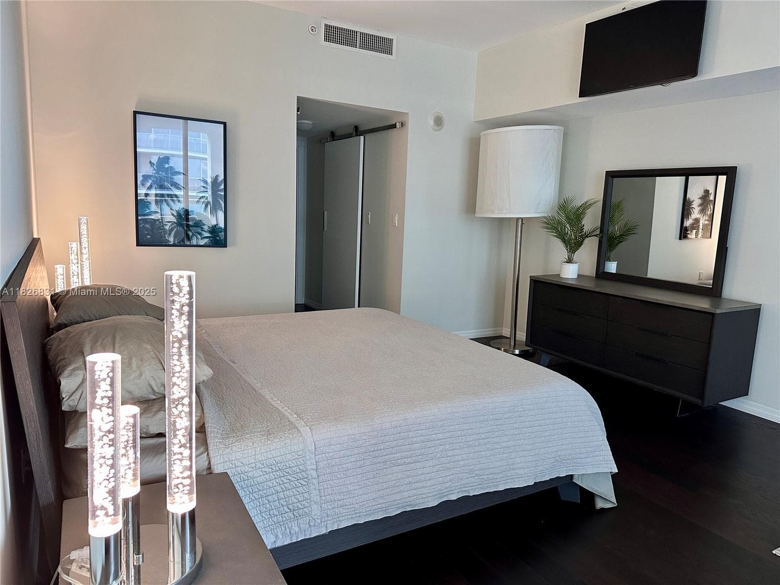 1800 N Bayshore Dr # 511, Miami FL 33132 — 13