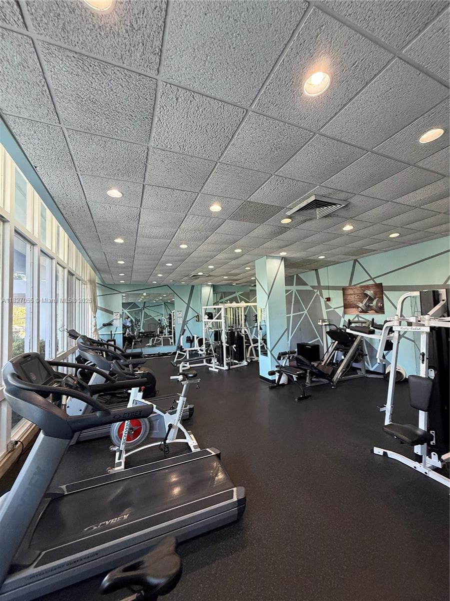 7441 Wayne Ave # 10E, Miami Beach FL 33141 — 15