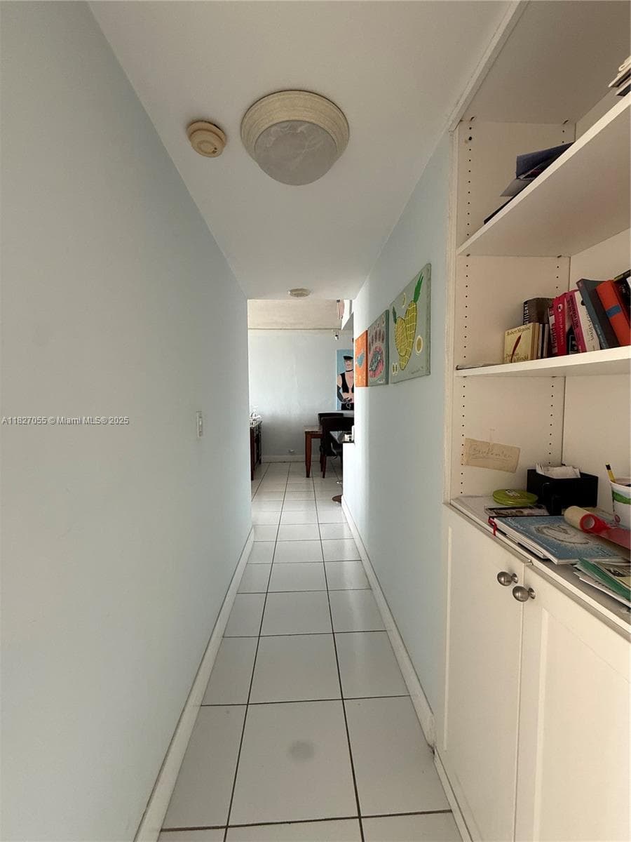 7441 Wayne Ave # 10E, Miami Beach FL 33141 — 8