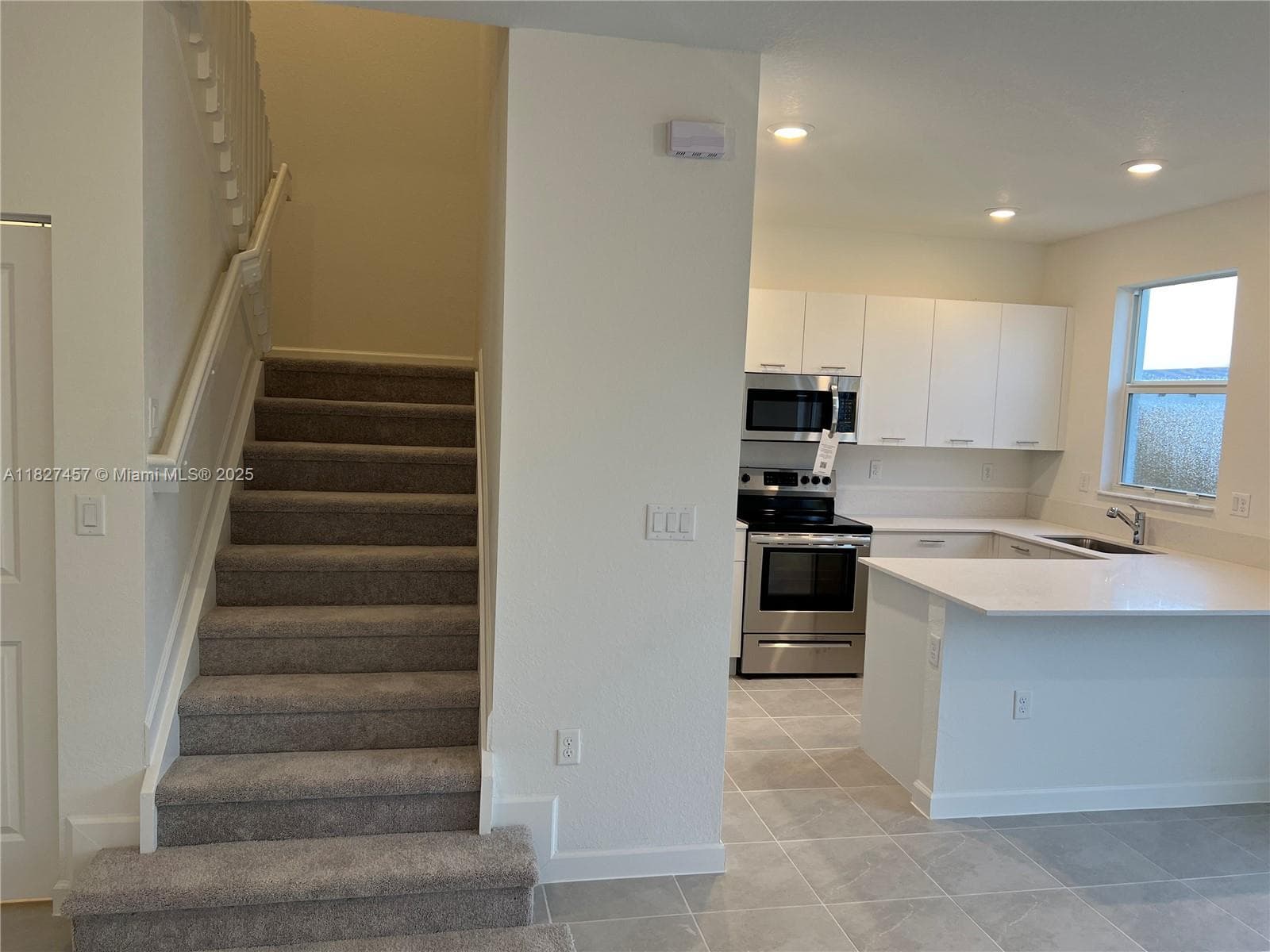 2329 NW 122nd Ter, Miami FL 33167 — 22