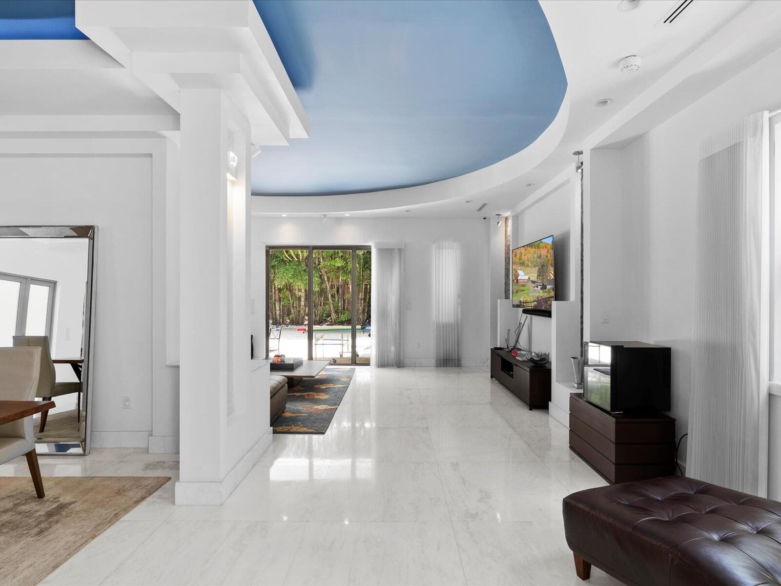 3917 S Le Jeune Road, Miami FL 33146 — 17