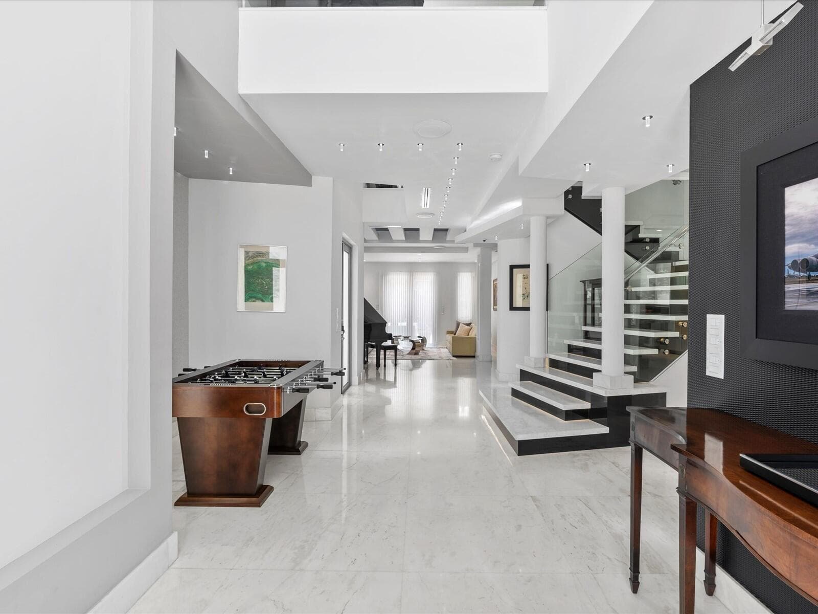 3917 S Le Jeune Road, Miami FL 33146 — 7