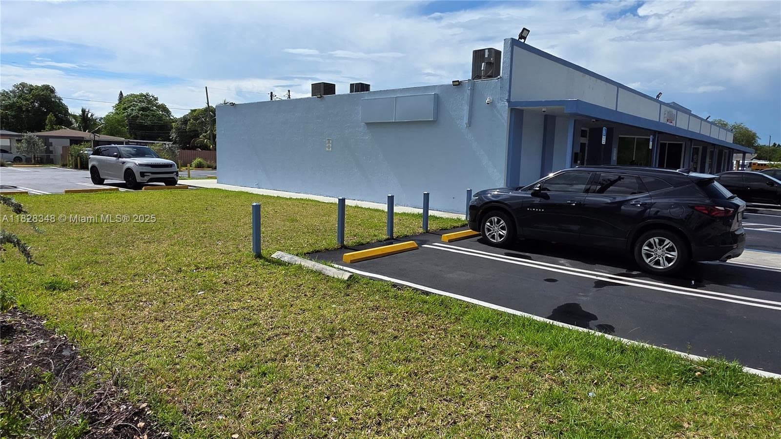 12659 NW 17th Ave, North Miami FL 33167 — 13