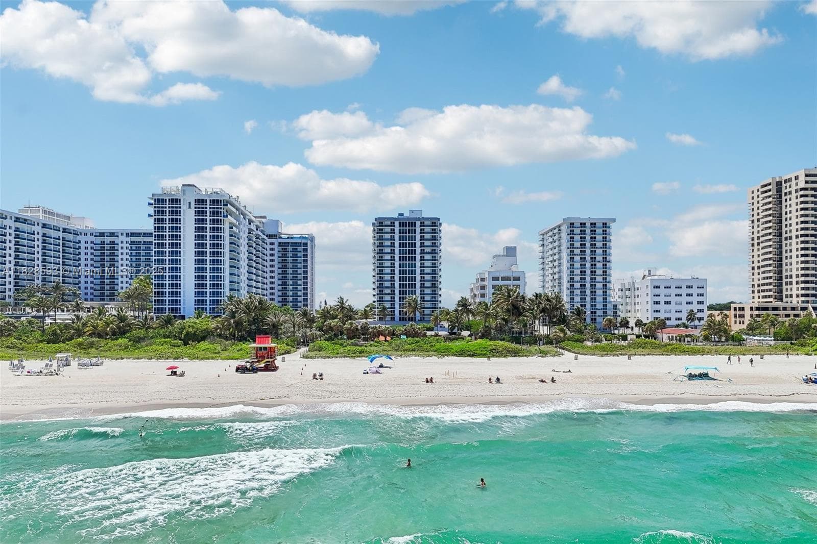 2401 Collins Ave # 1612, Miami Beach FL 33140 — 24
