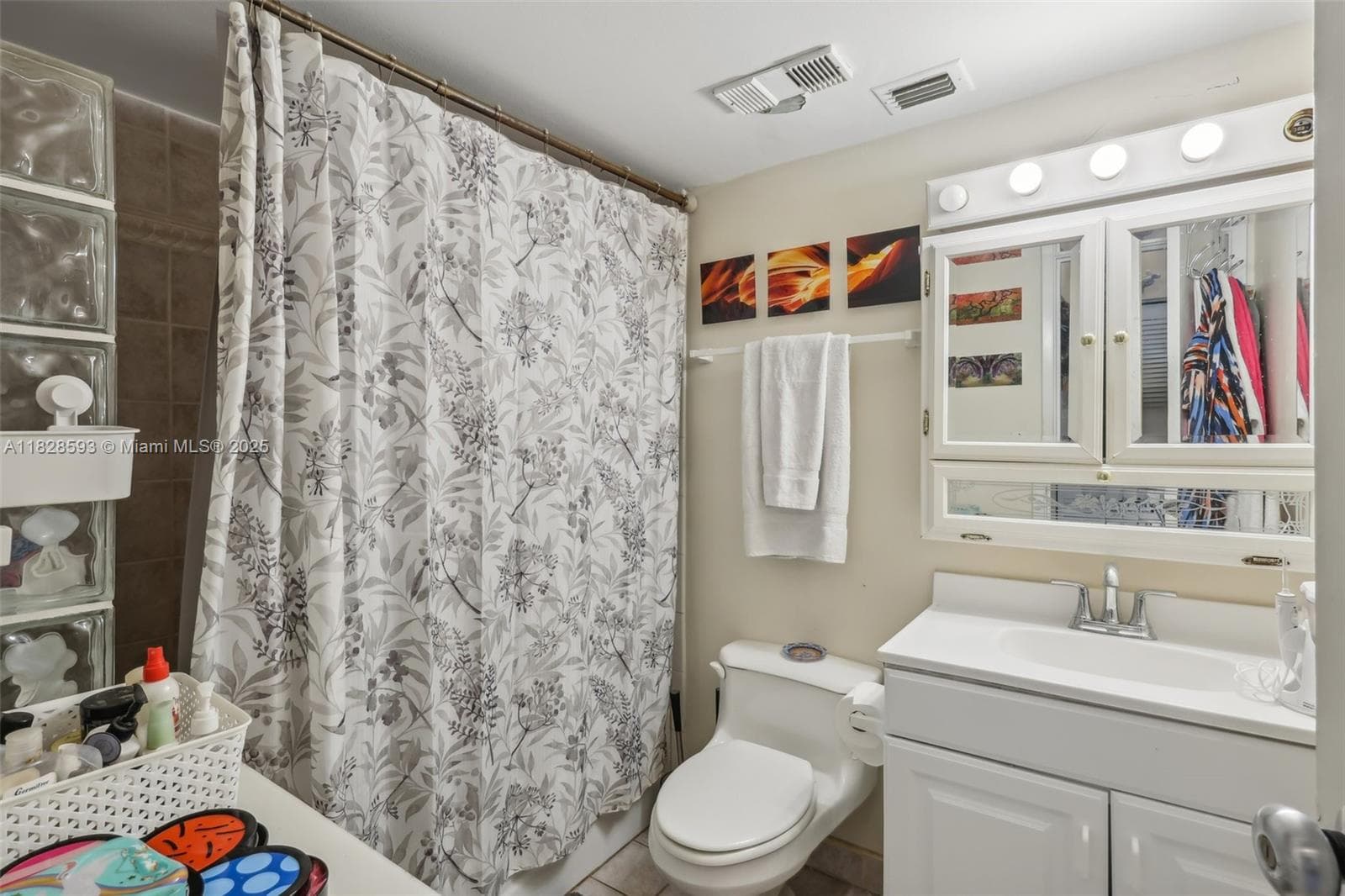 2401 Collins Ave # 1612, Miami Beach FL 33140 — 10