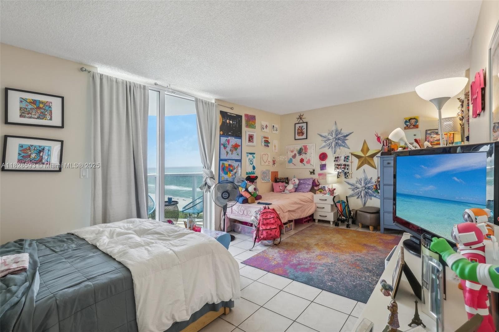 2401 Collins Ave # 1612, Miami Beach FL 33140 — 14