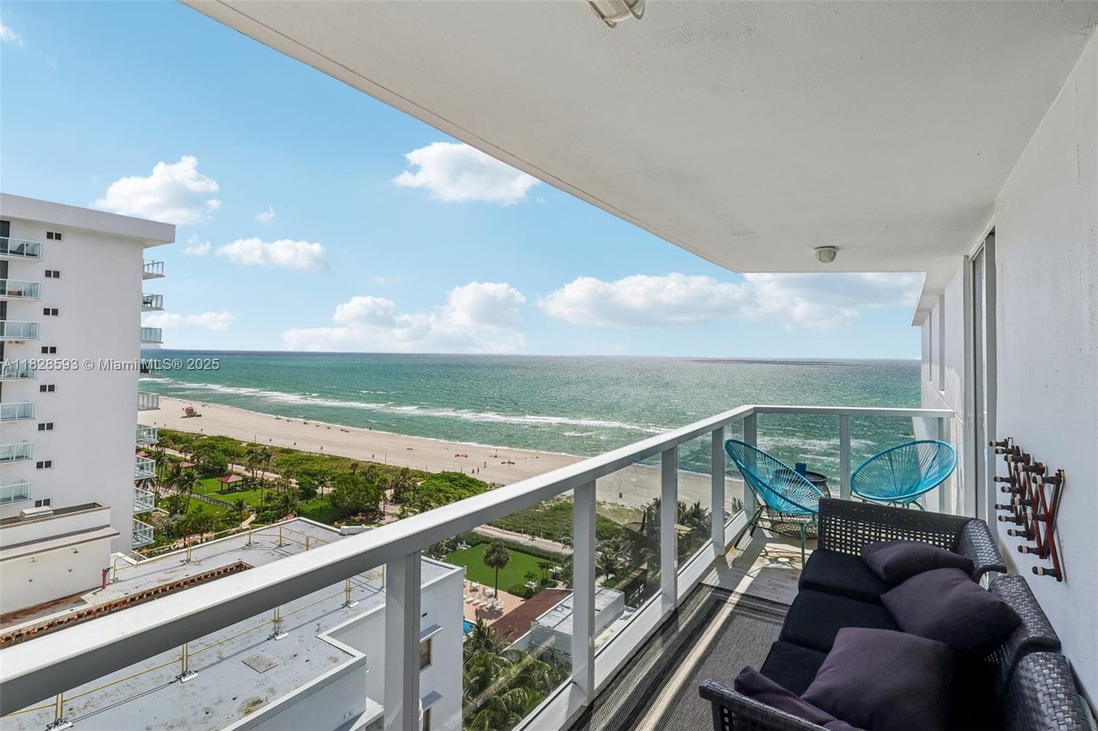 2401 Collins Ave # 1612, Miami Beach FL 33140 — 15