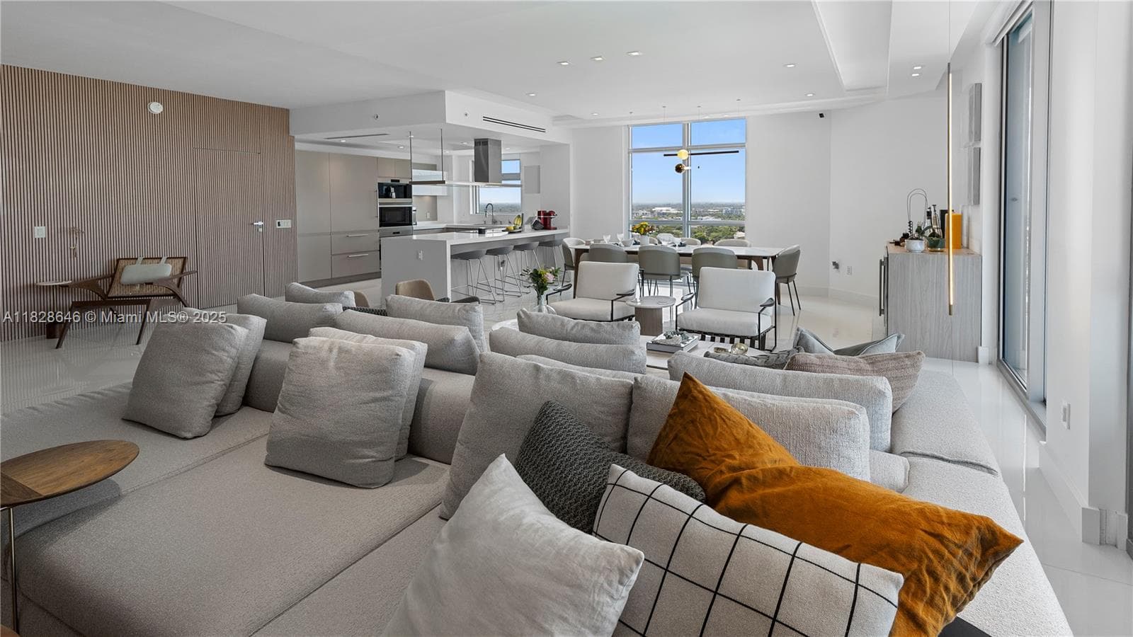 17301 Biscayne Blvd # 2102, North Miami Beach FL 33160 — 2