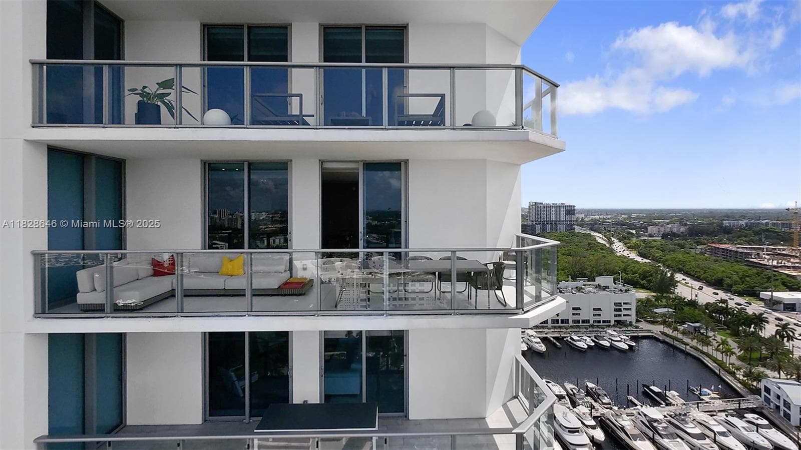 17301 Biscayne Blvd # 2102, North Miami Beach FL 33160 — 34