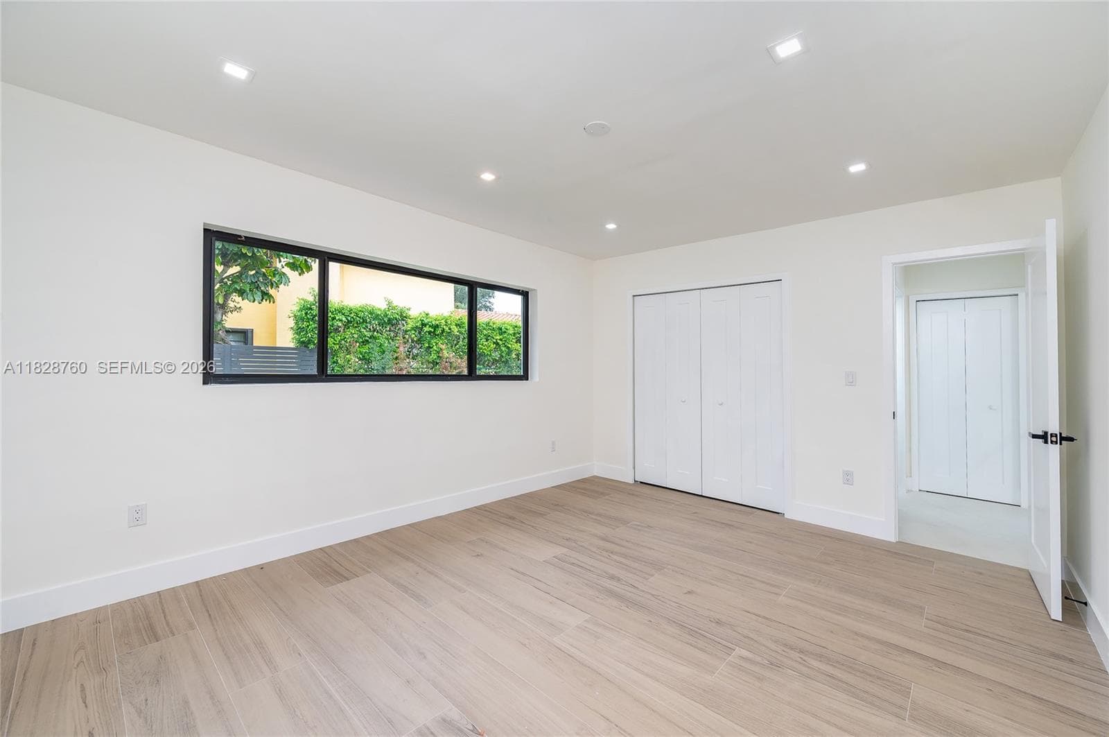 7101 E Troon Cir, Miami Lakes FL 33014 — 35