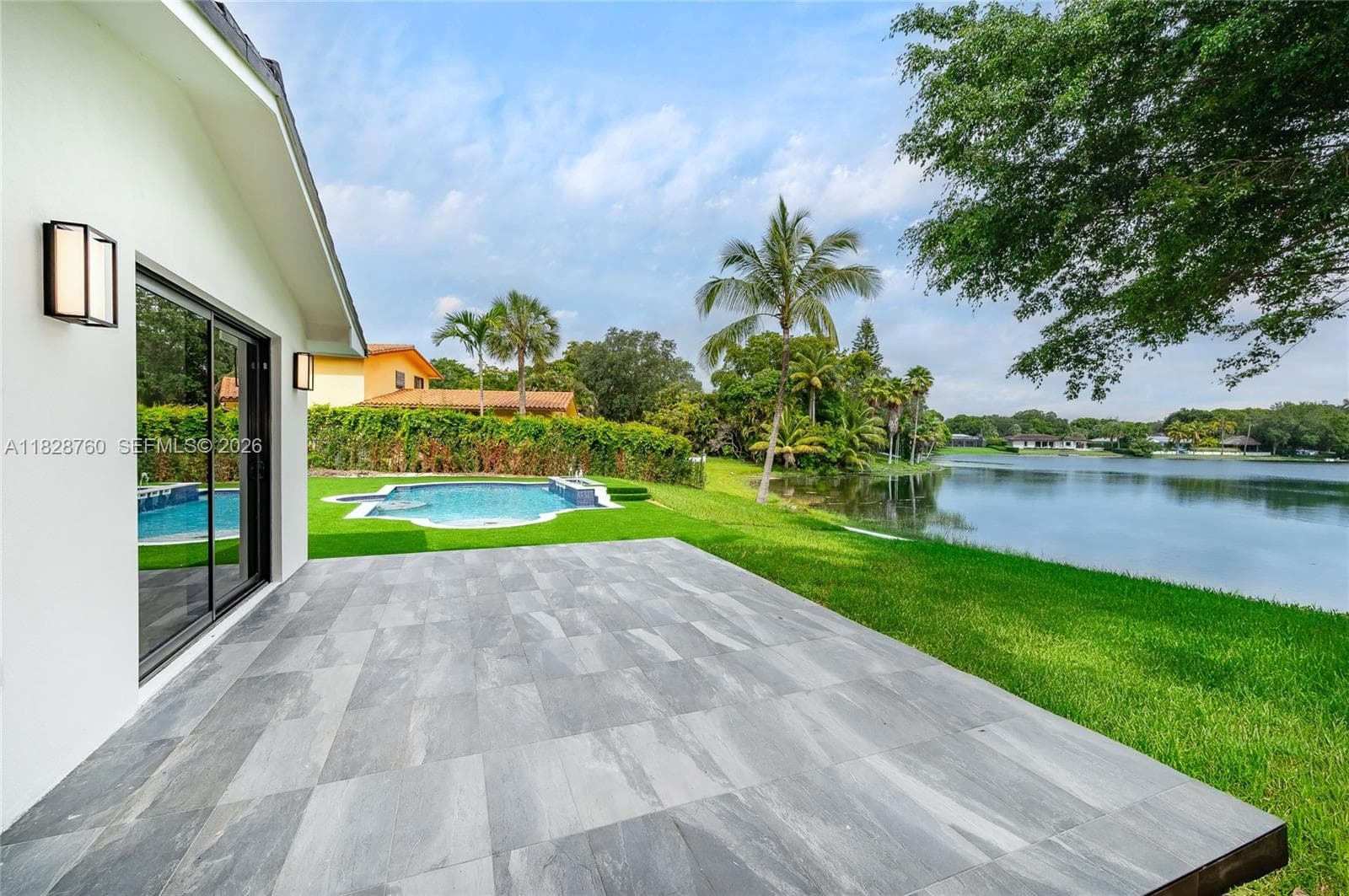 7101 E Troon Cir, Miami Lakes FL 33014 — 8