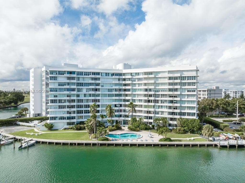 9101 E Bay Harbor Dr # 705, Bay Harbor Islands FL 33154 — 31