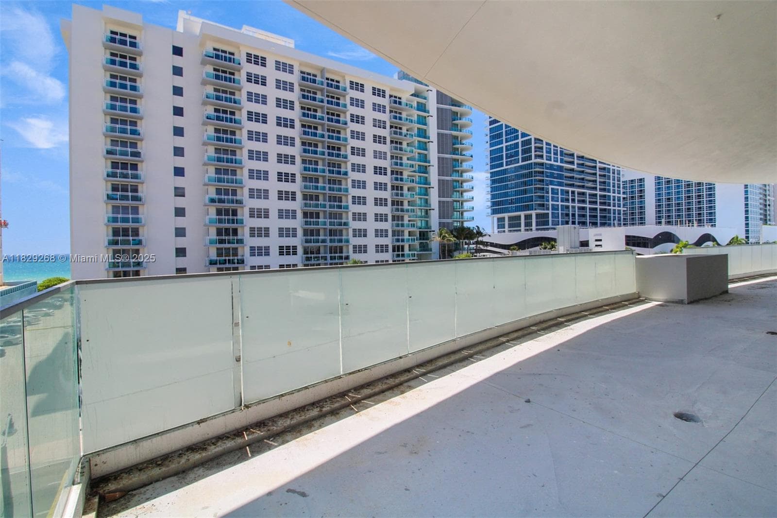6930 Collins Ave, Miami Beach FL 33141 — 4