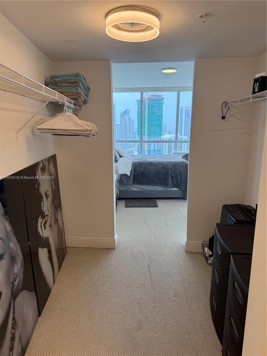 1750 N Bayshore Dr # 5114, Miami FL 33132 — 16