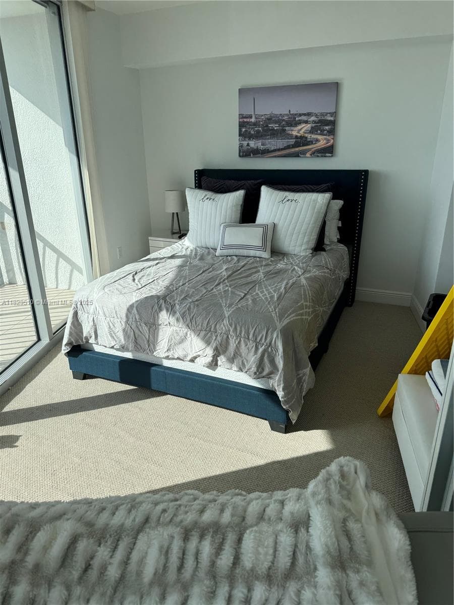 1750 N Bayshore Dr # 5114, Miami FL 33132 — 20