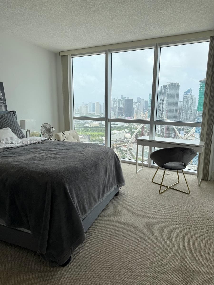 1750 N Bayshore Dr # 5114, Miami FL 33132 — 10