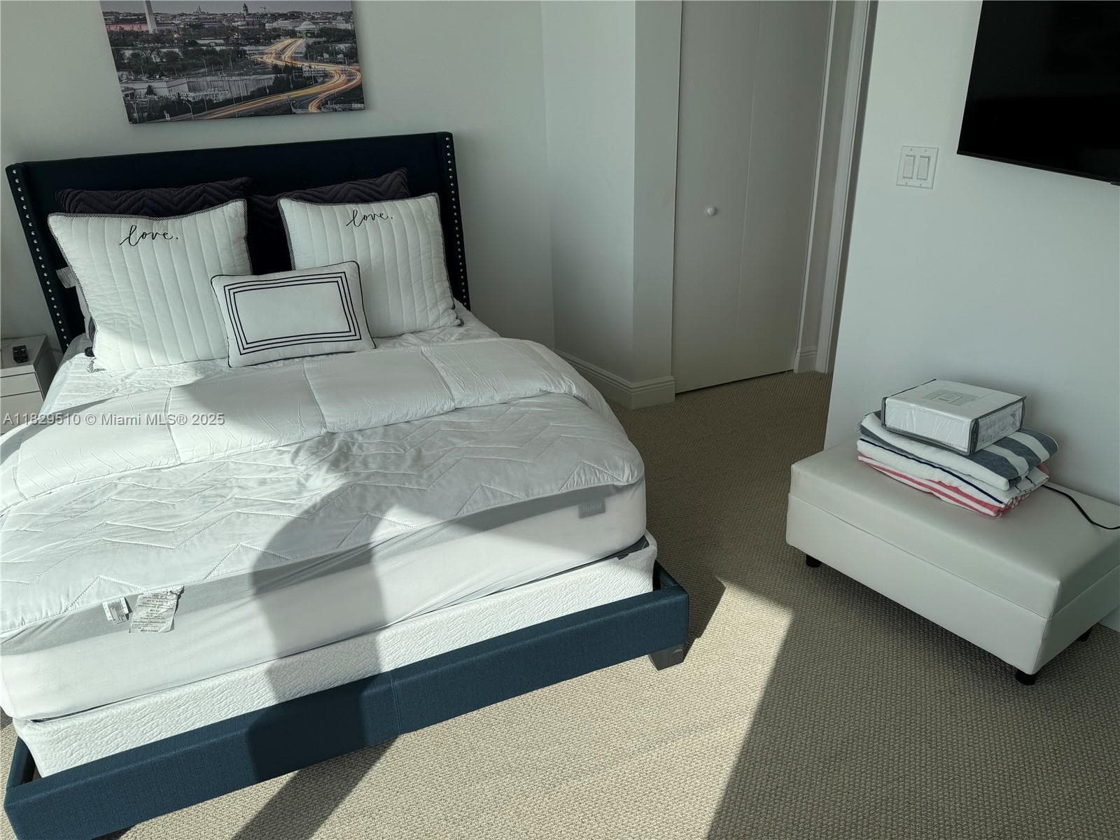 1750 N Bayshore Dr # 5114, Miami FL 33132 — 18
