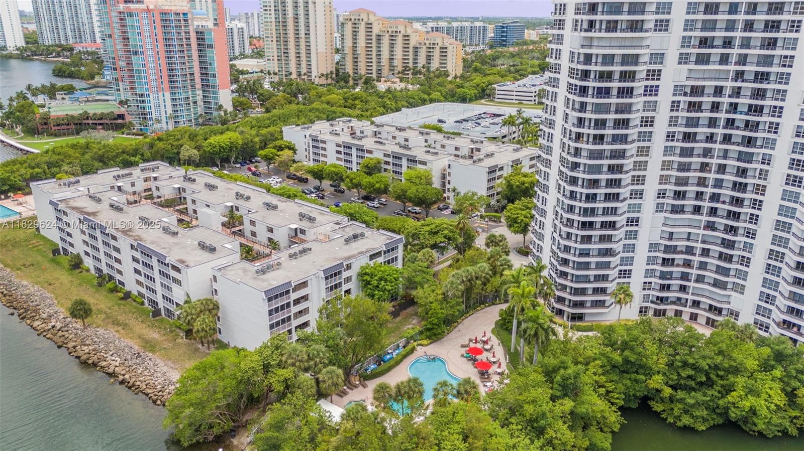 3350 NE 192nd St # B, Aventura FL 33180 — 29