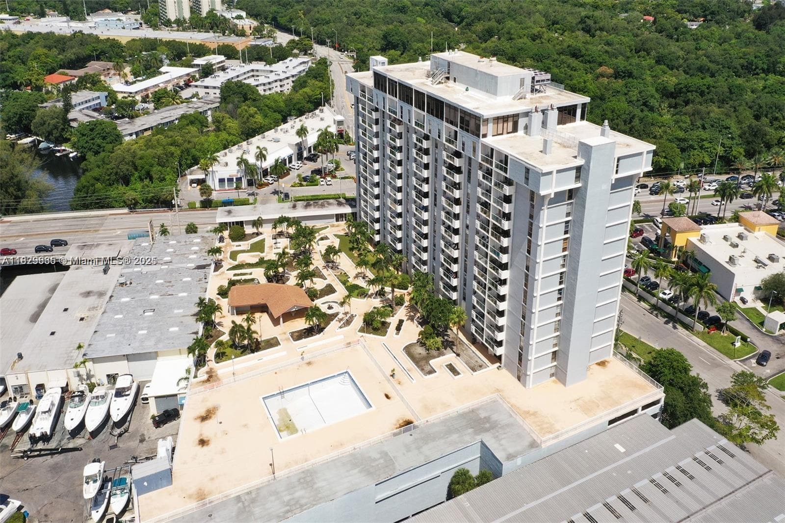 13499 Biscayne Blvd, North Miami FL 33181 — 4
