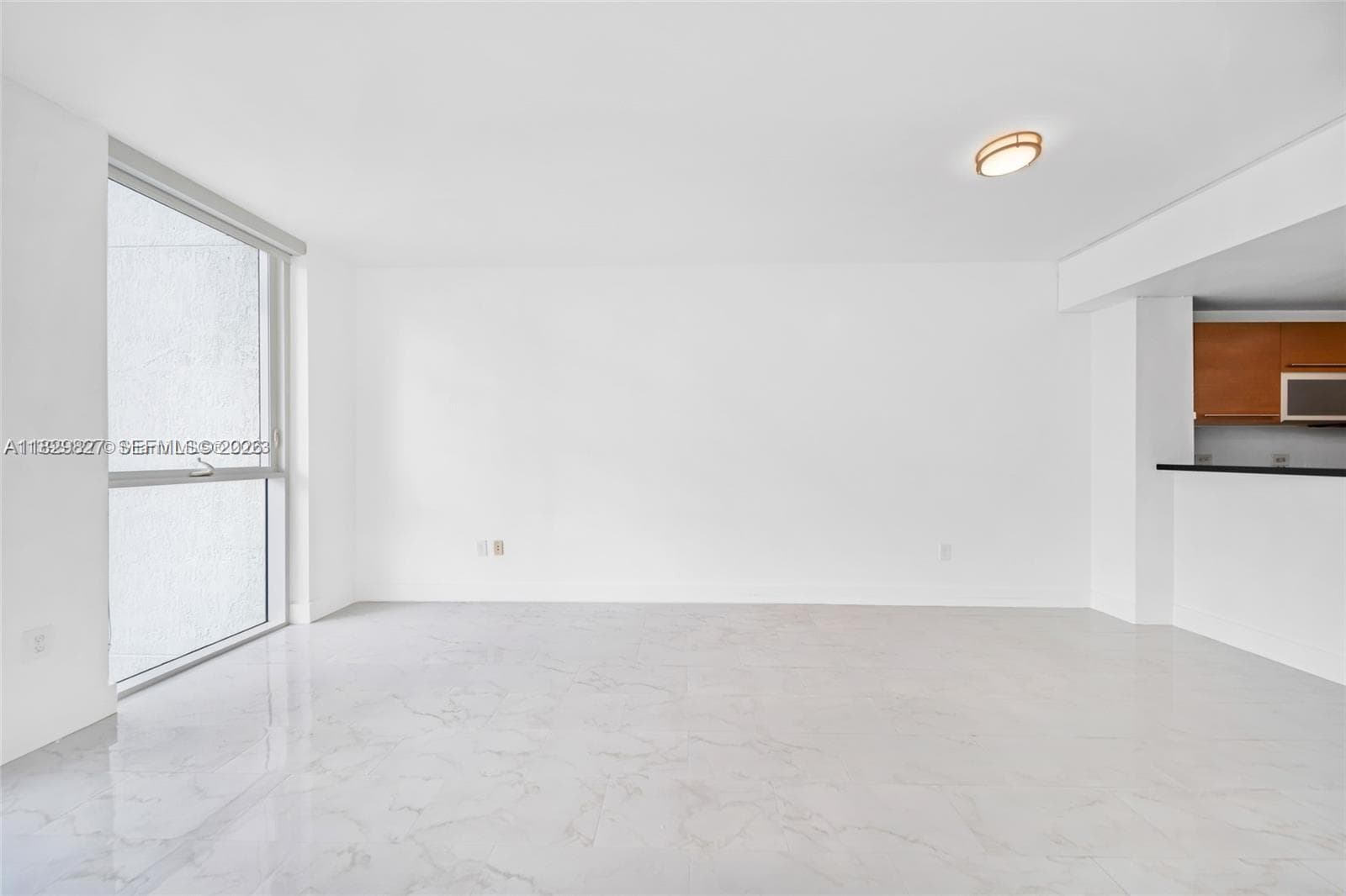 244 Biscayne Blvd # 3704, Miami FL 33132 — 7