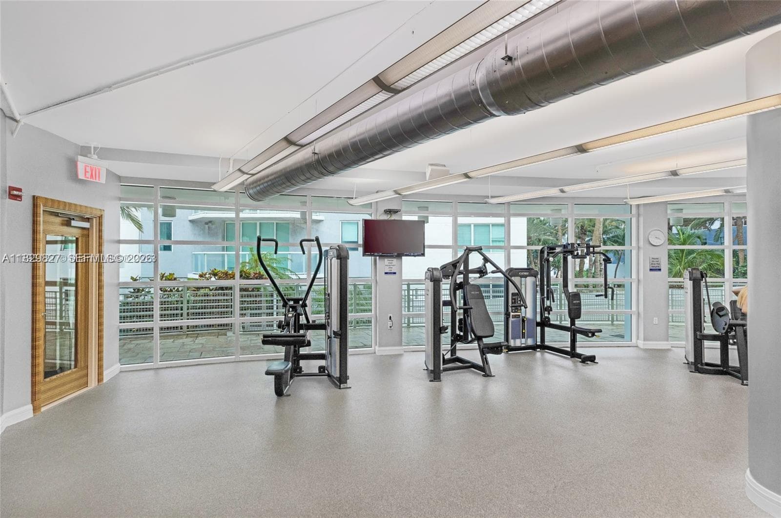 244 Biscayne Blvd # 3704, Miami FL 33132 — 30