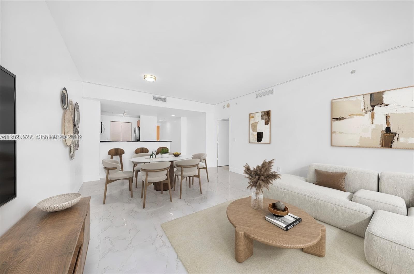 244 Biscayne Blvd # 3704, Miami FL 33132 — 10