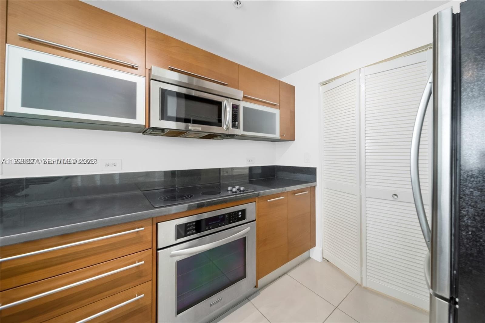 244 Biscayne Blvd # 3704, Miami FL 33132 — 15