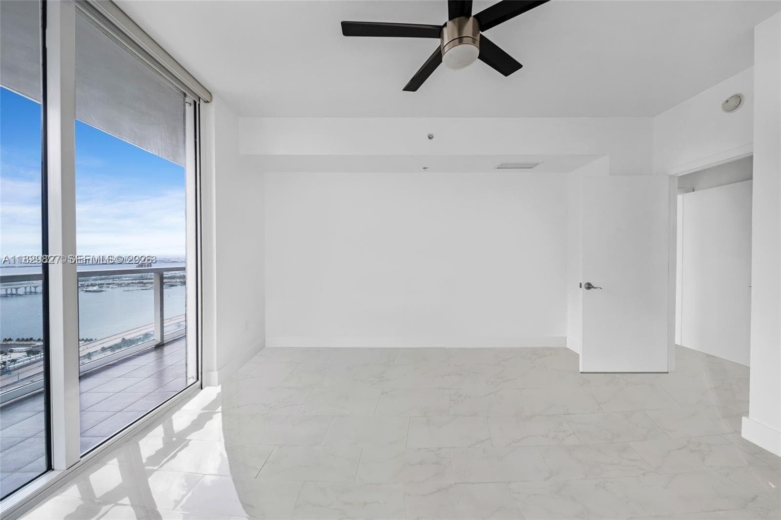 244 Biscayne Blvd # 3704, Miami FL 33132 — 4