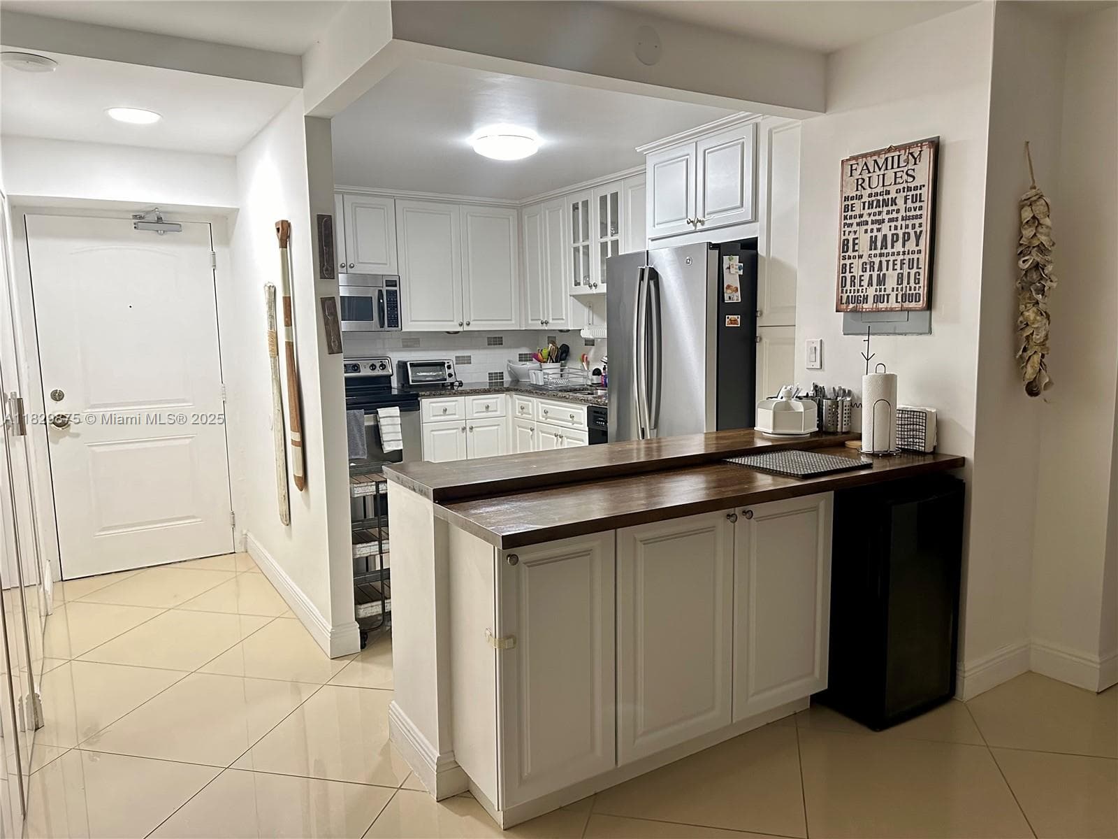 100 Bayview Dr # 1405, Sunny Isles Beach FL 33160 — 13