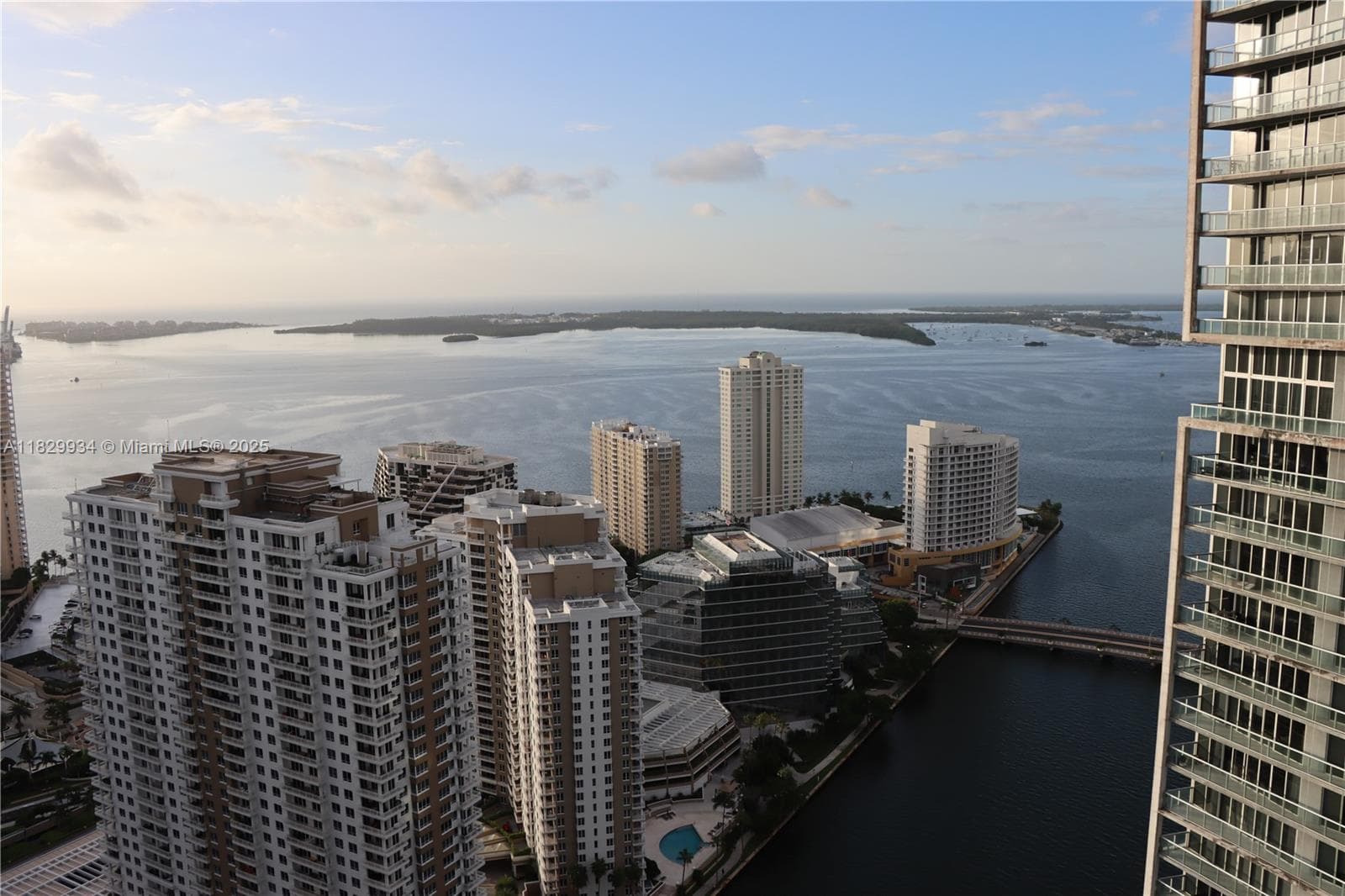 475 Brickell Ave # 4207, Miami FL 33131 — 8