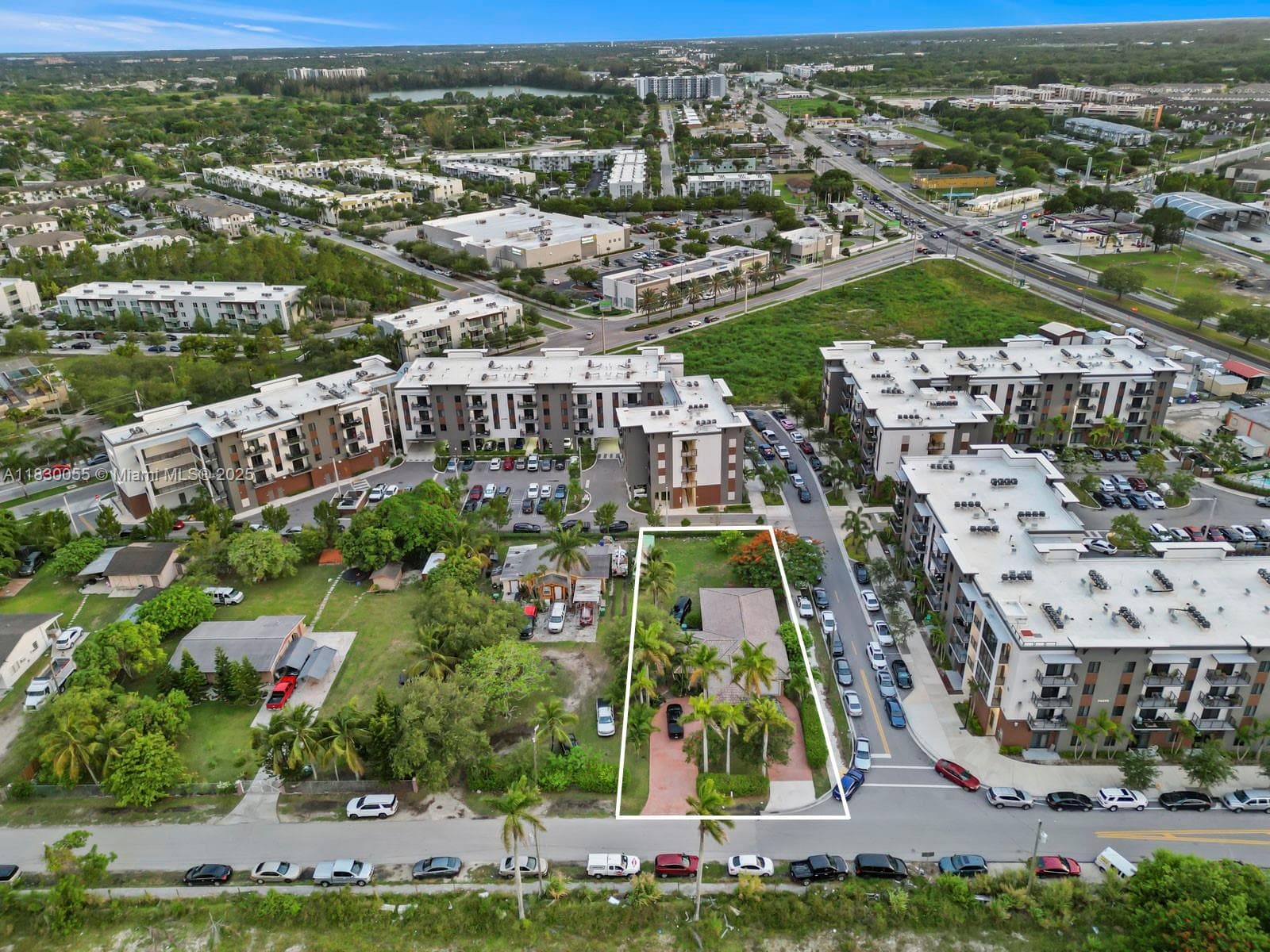 14270 Henderson St, Homestead FL 33032 — 1