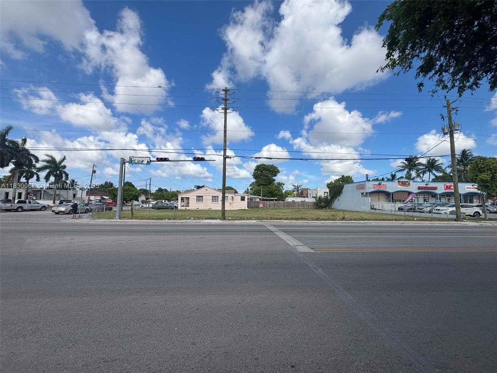 3186 NW 33rd St, Miami FL 33142 — 1