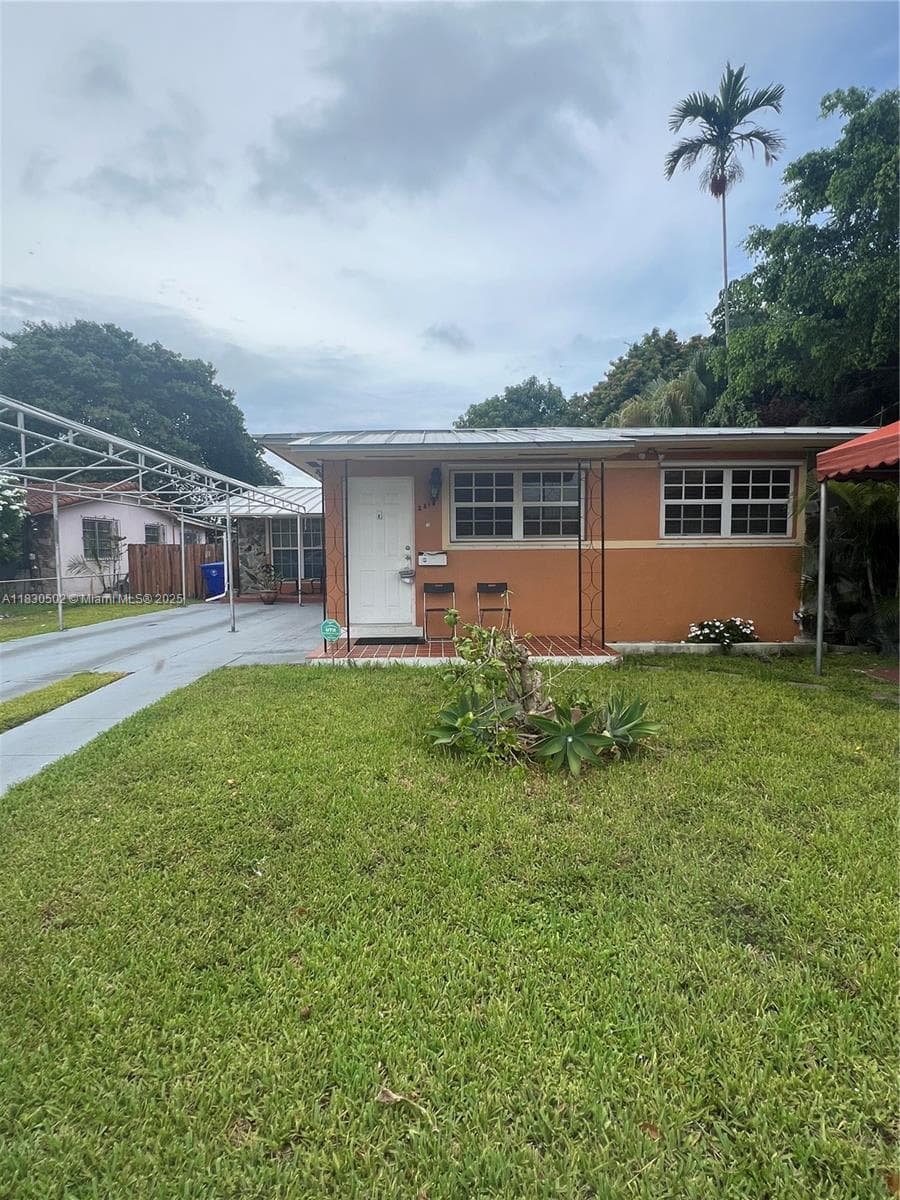 2815 SW 36th Ave, Miami FL 33133 — 3