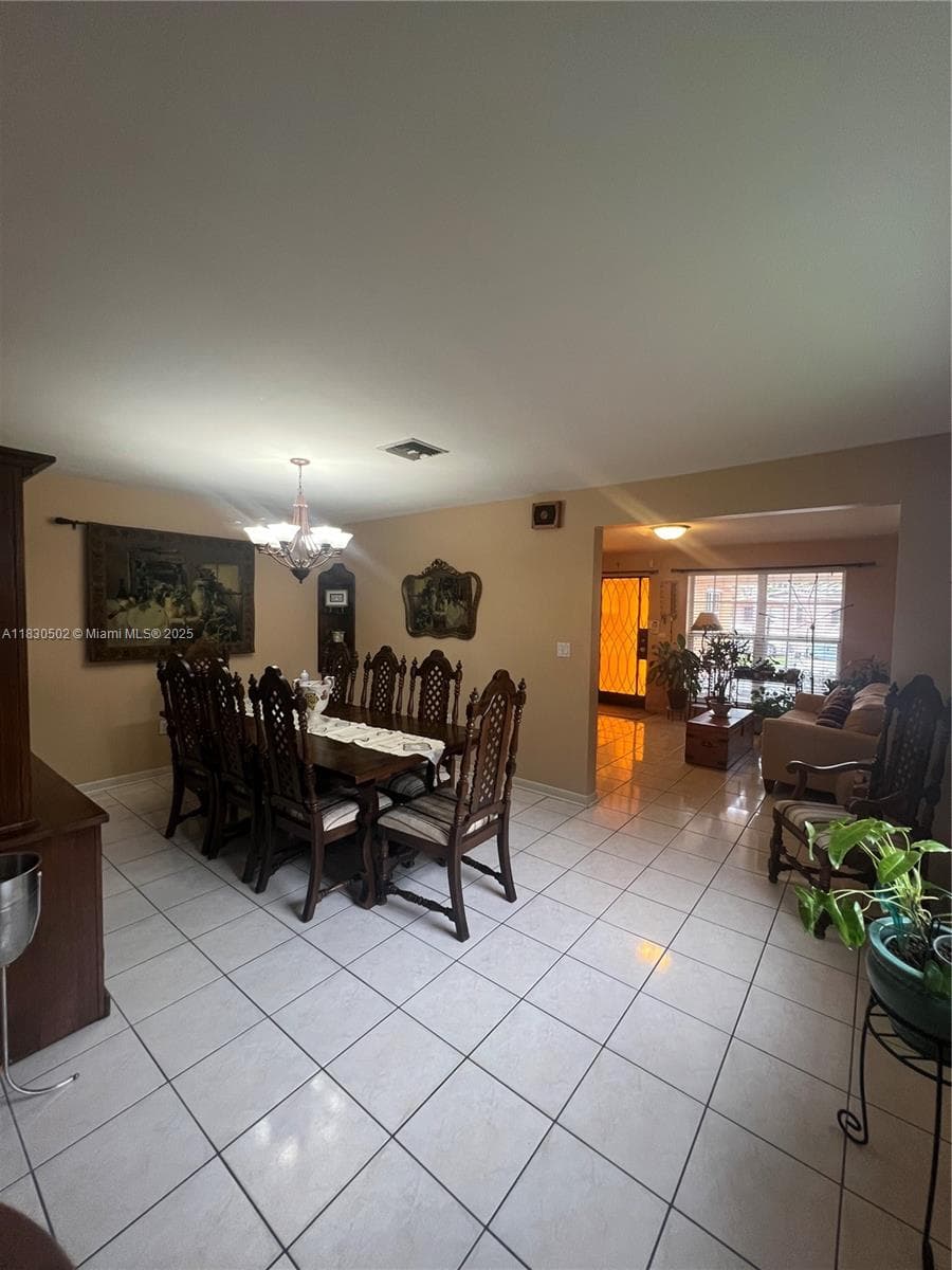 2815 SW 36th Ave, Miami FL 33133 — 9