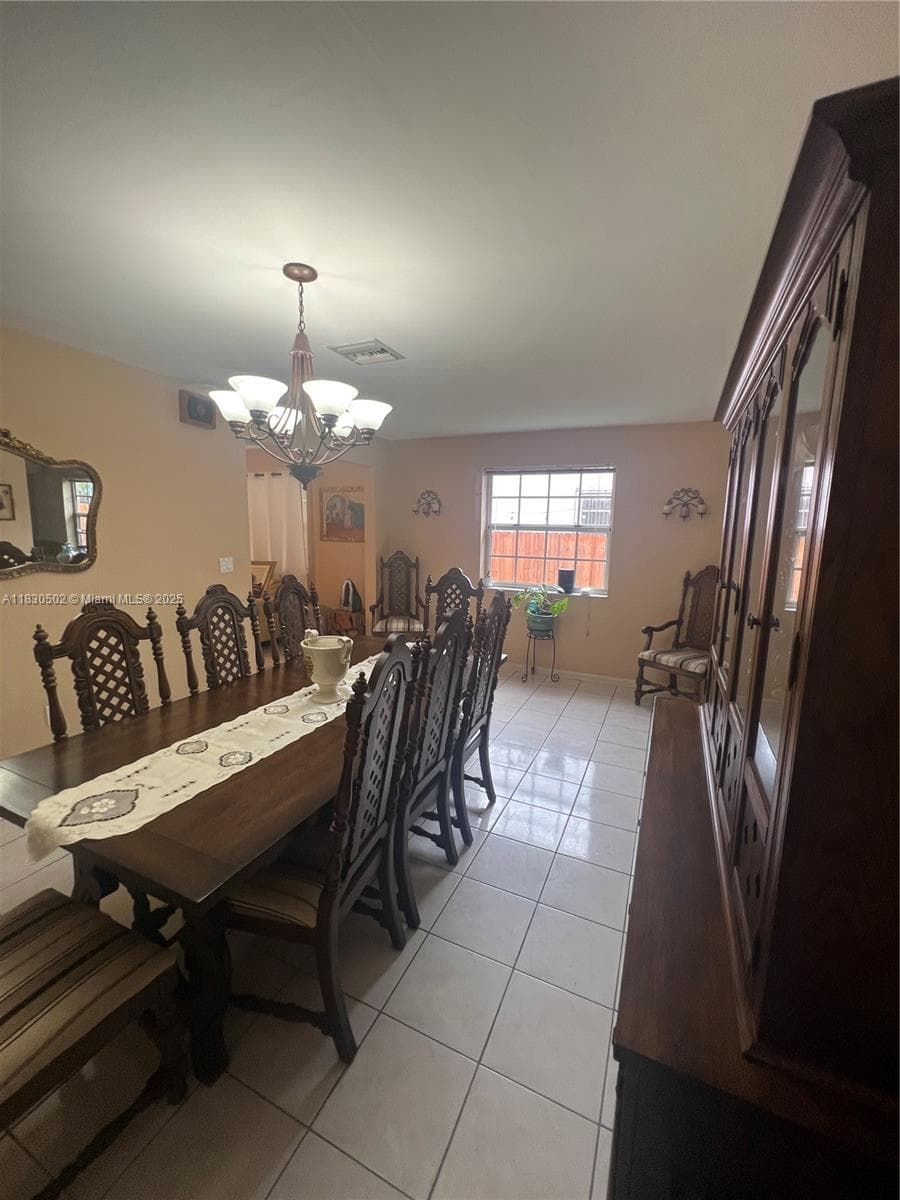 2815 SW 36th Ave, Miami FL 33133 — 10