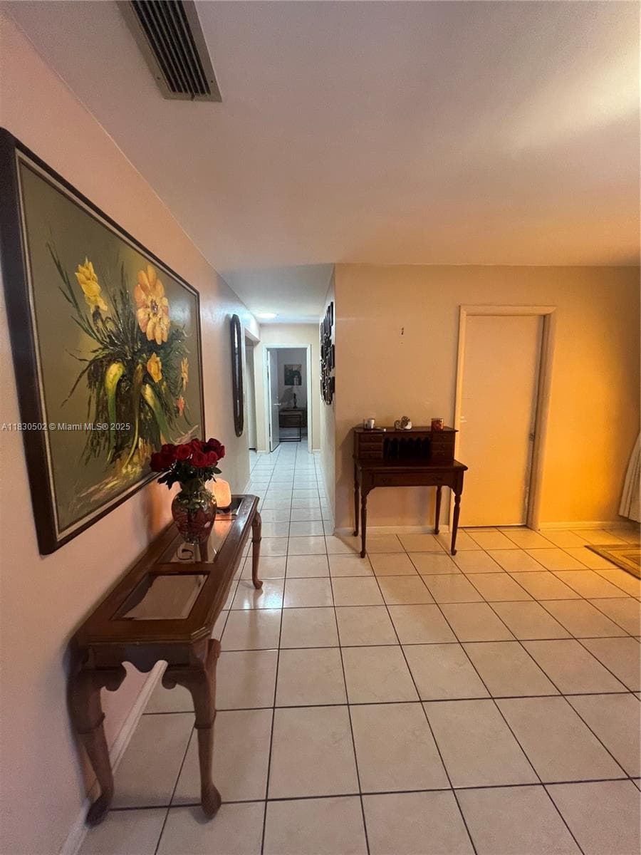 2815 SW 36th Ave, Miami FL 33133 — 14