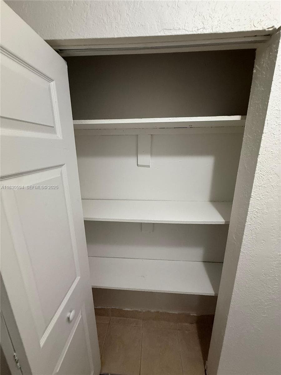 1305 W 53rd St # 406, Hialeah FL 33012 — 19