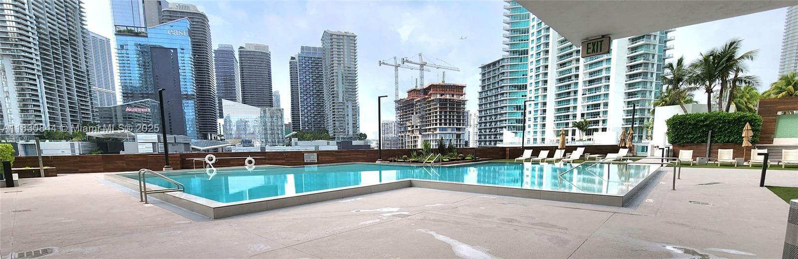 350 S Miami Ave # 3214, Miami FL 33130 — 38