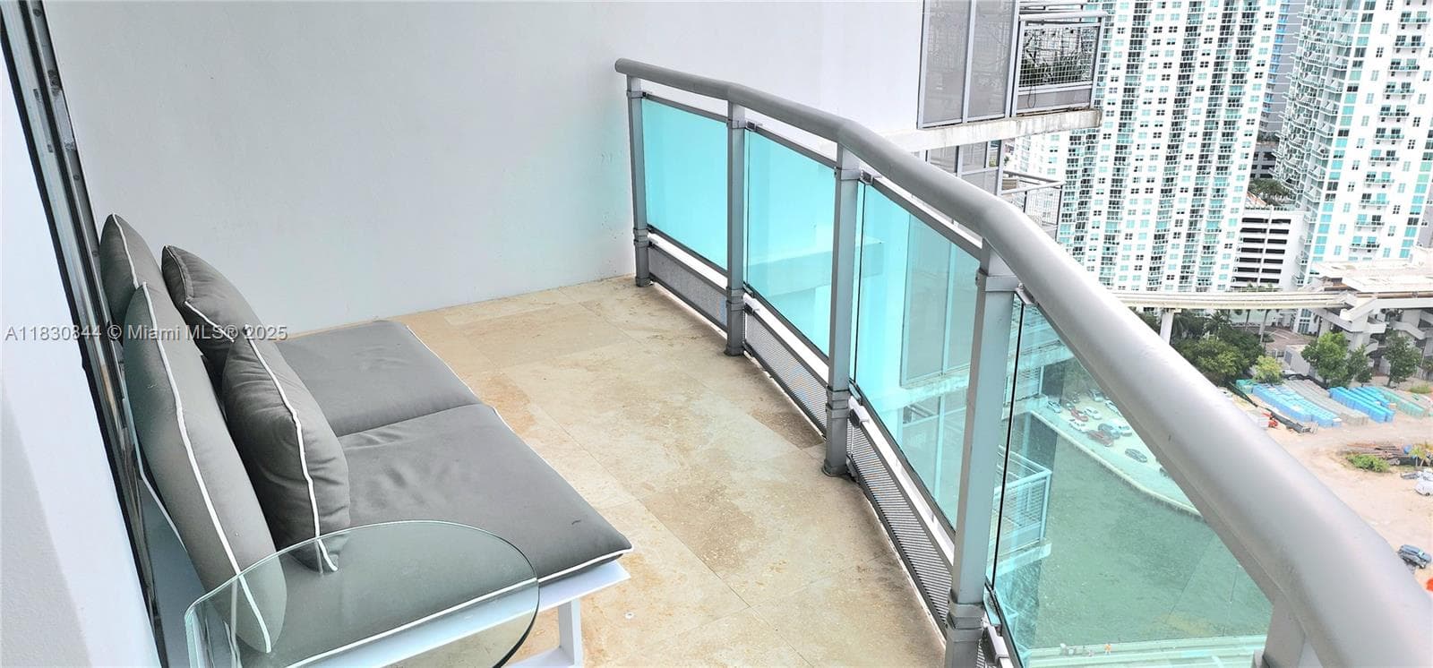 350 S Miami Ave # 3214, Miami FL 33130 — 11