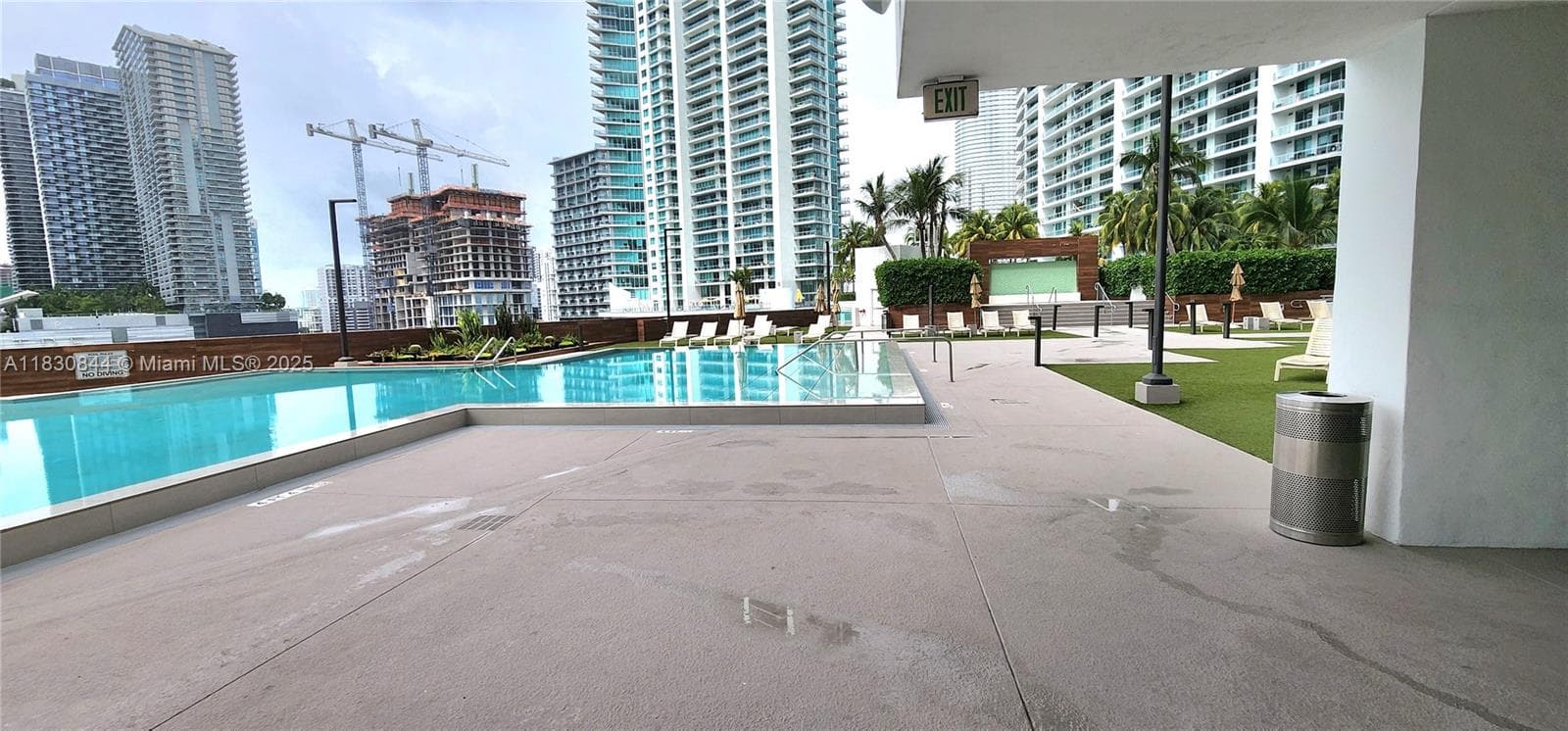 350 S Miami Ave # 3214, Miami FL 33130 — 39