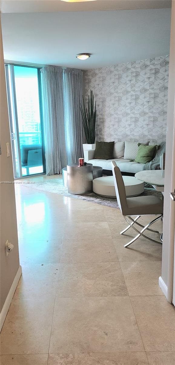 350 S Miami Ave # 3214, Miami FL 33130 — 4