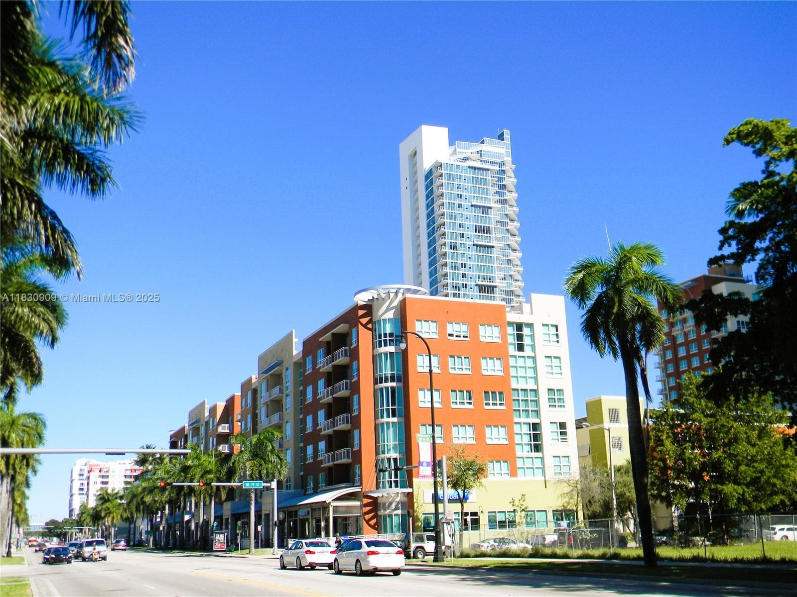 2000 N Bayshore Dr # 509, Miami FL 33137 — 95