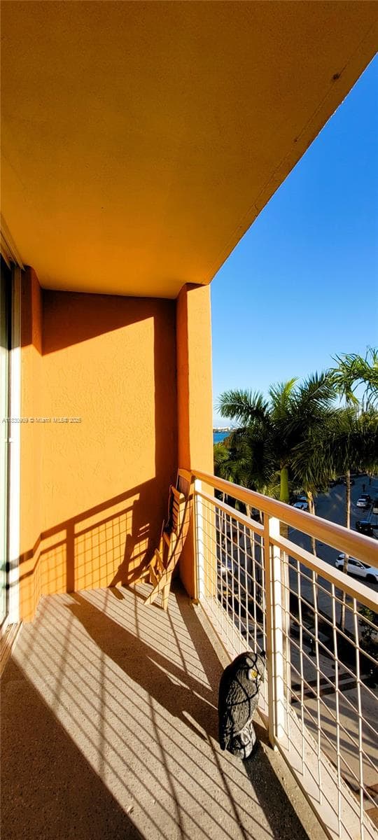 2000 N Bayshore Dr # 509, Miami FL 33137 — 26