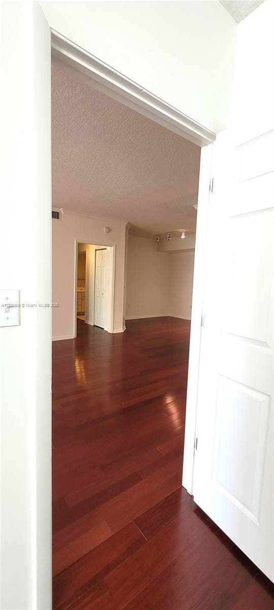 2000 N Bayshore Dr # 509, Miami FL 33137 — 21